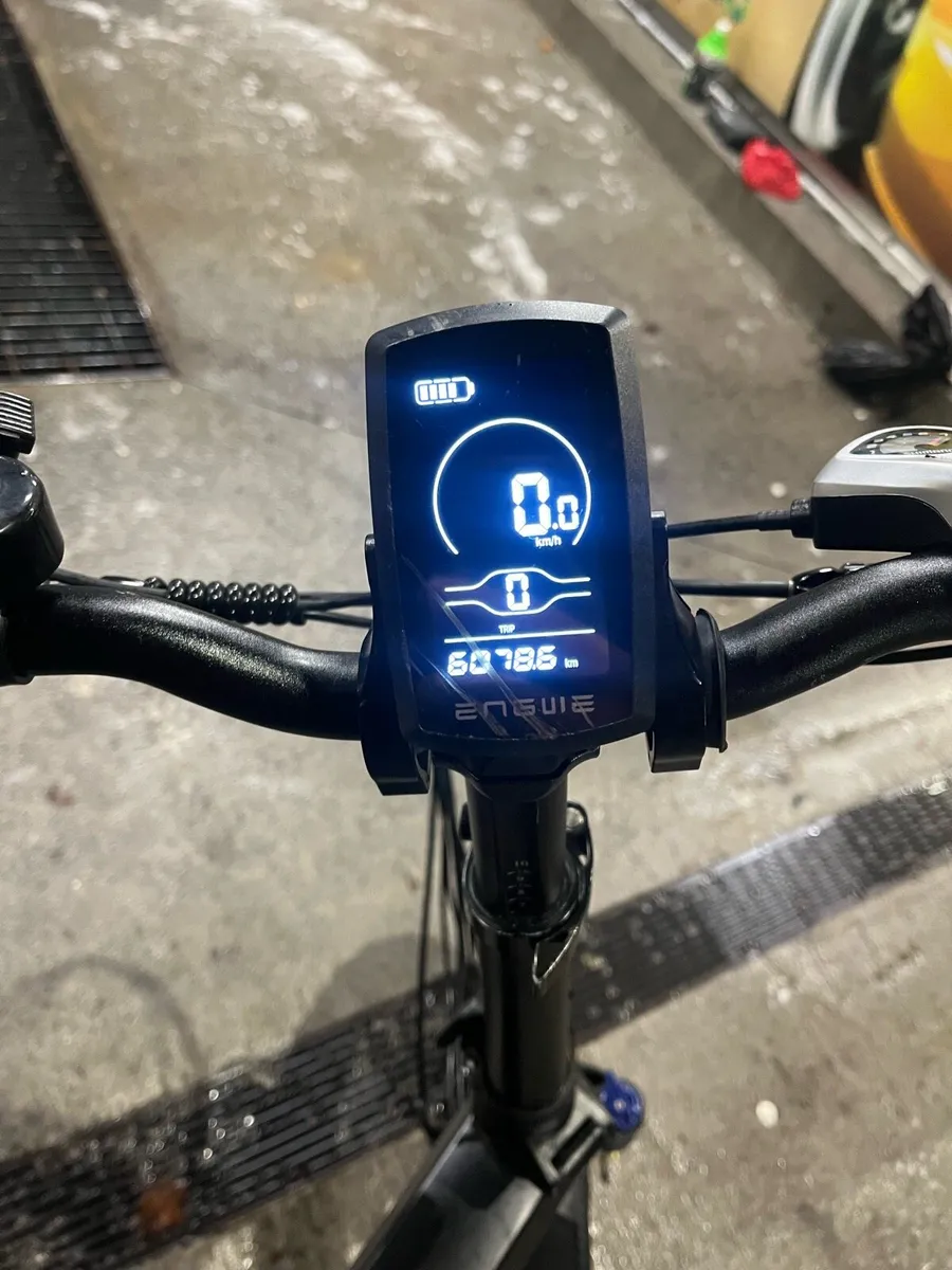 Engwe elertic bike - Image 4