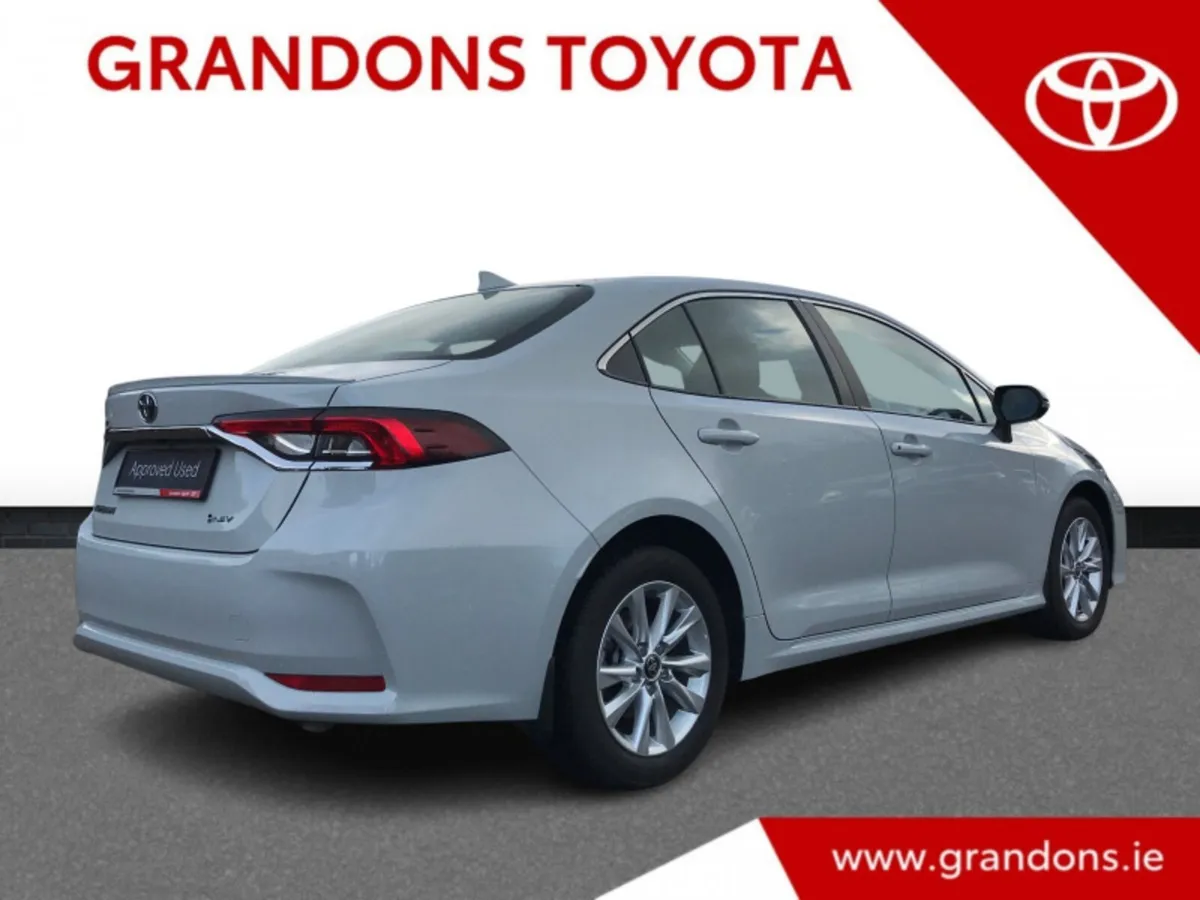 Toyota Corolla LUNA SALOON - GRANDONS - Image 2