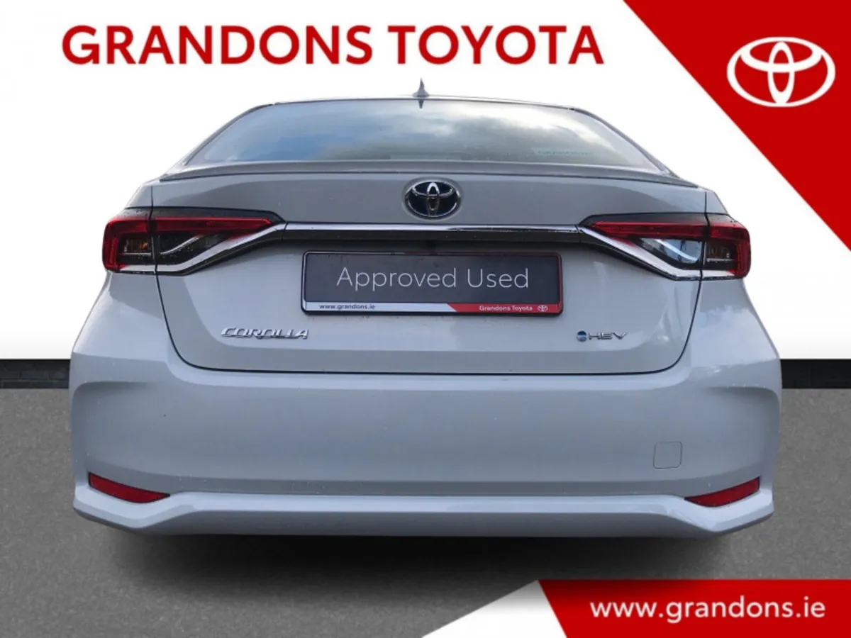 Toyota Corolla LUNA SALOON - GRANDONS - Image 4