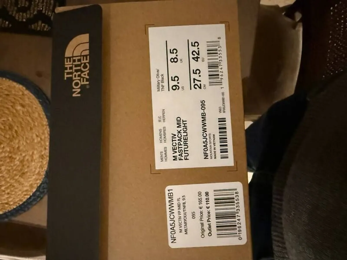 The North Face hiking boots - New - Image 3