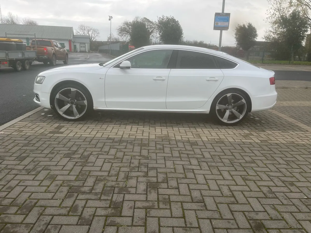 Audi A5 S-Line 2.0 Diesel - Image 4