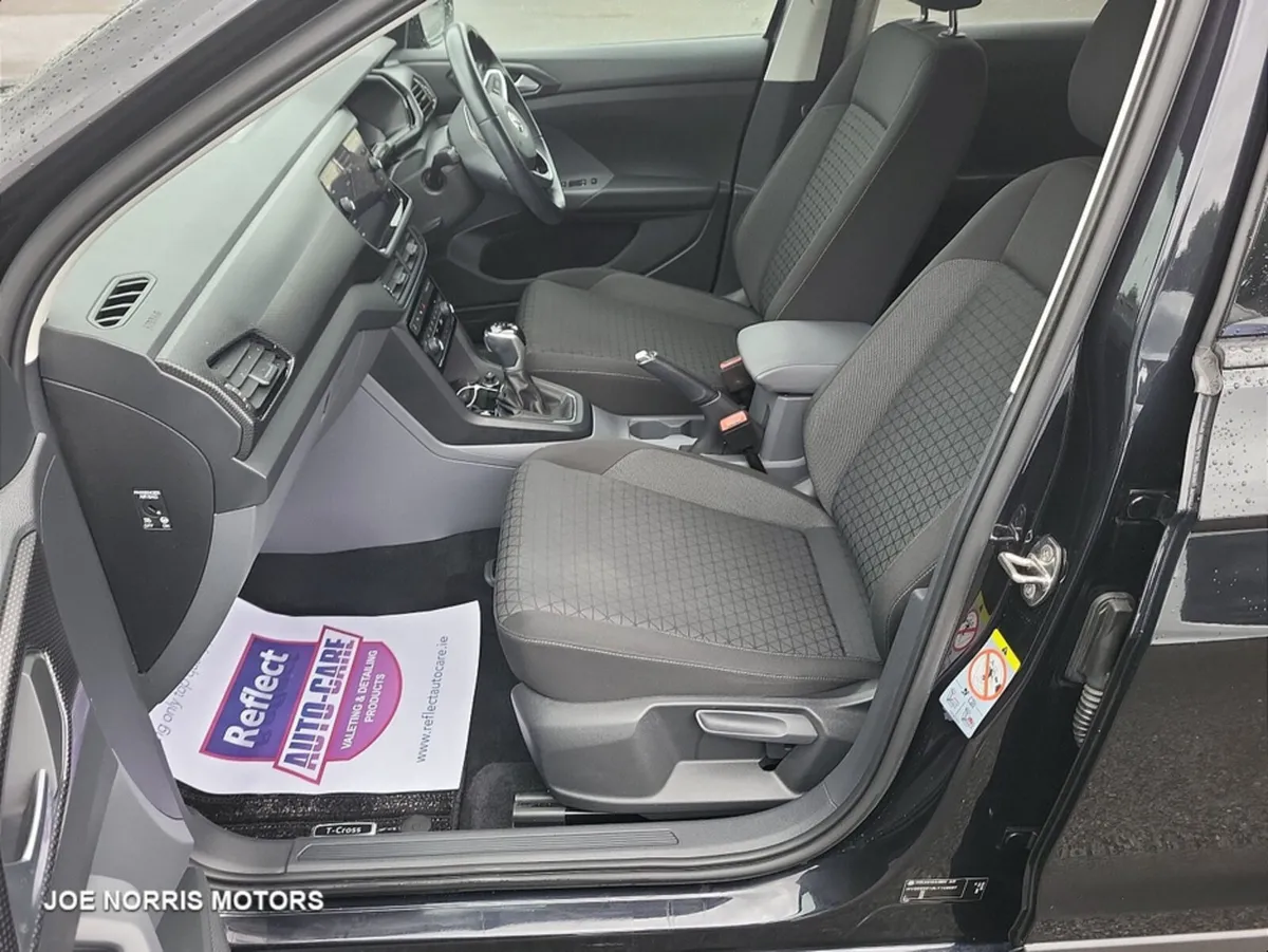 Volkswagen T-Cross TSi AUTO - Image 4