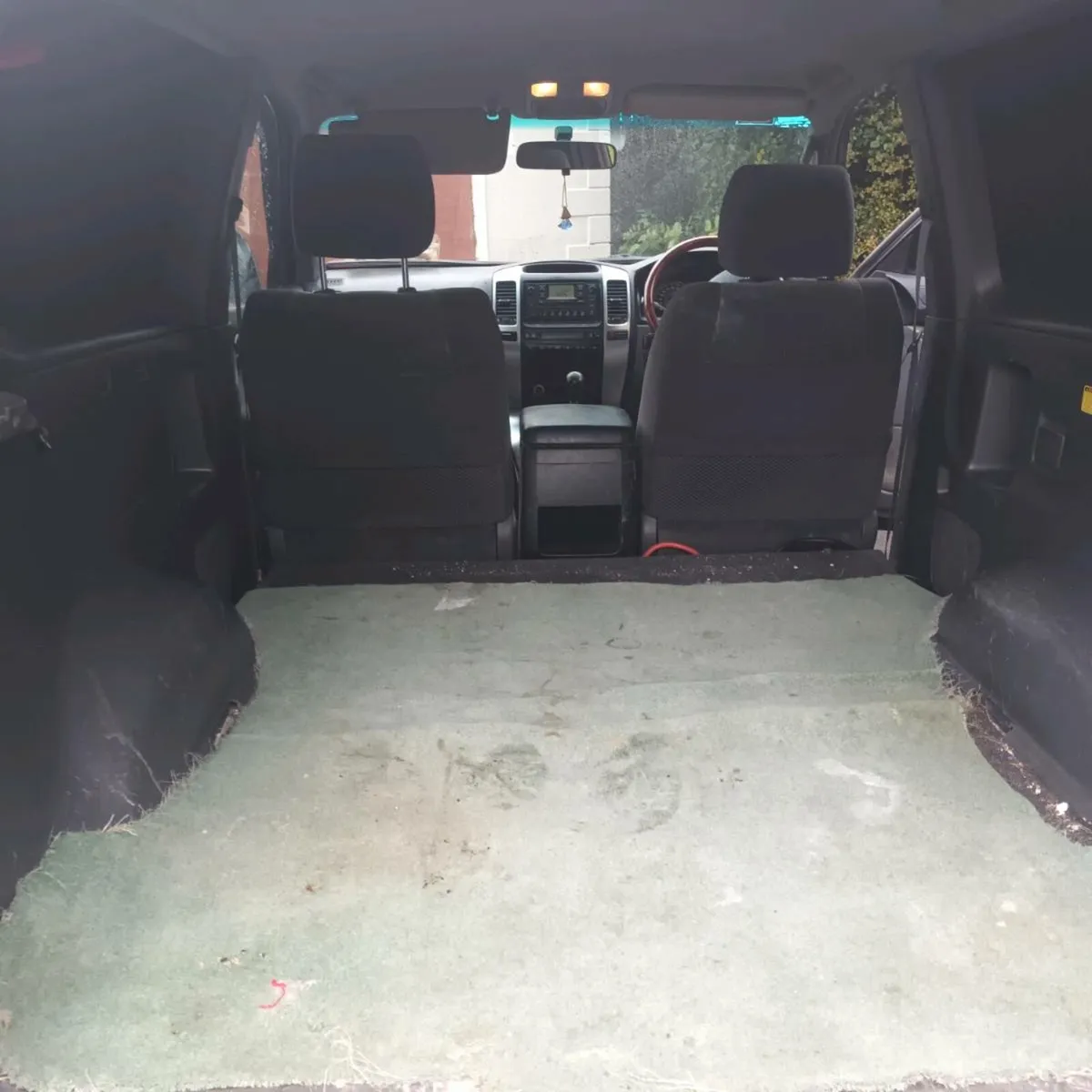 Toyota Landcruiser - Image 3