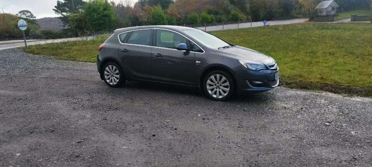 141 Astra highline 6 speed manual - Image 3