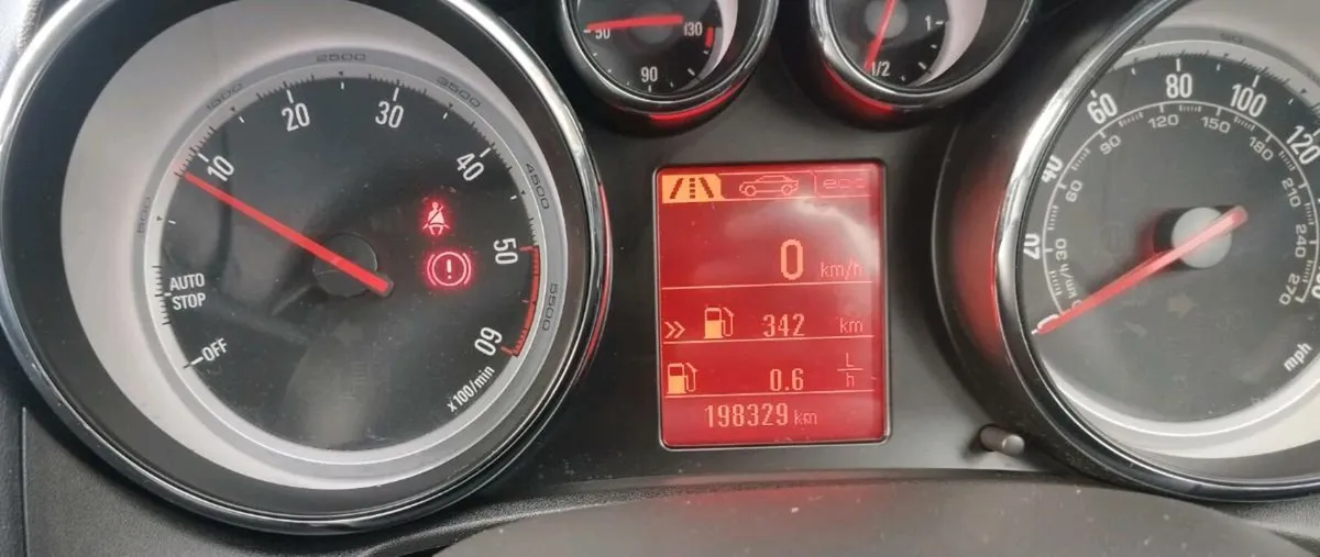 141 Astra highline 6 speed manual - Image 4