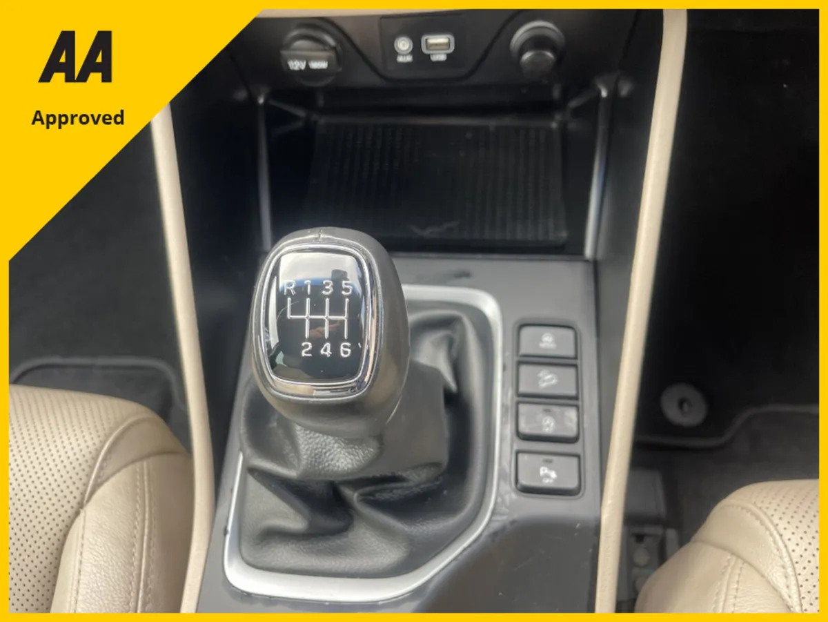 Hyundai Tucson 1.7 EXECUTIVE FREE DELIVERY - Image 4