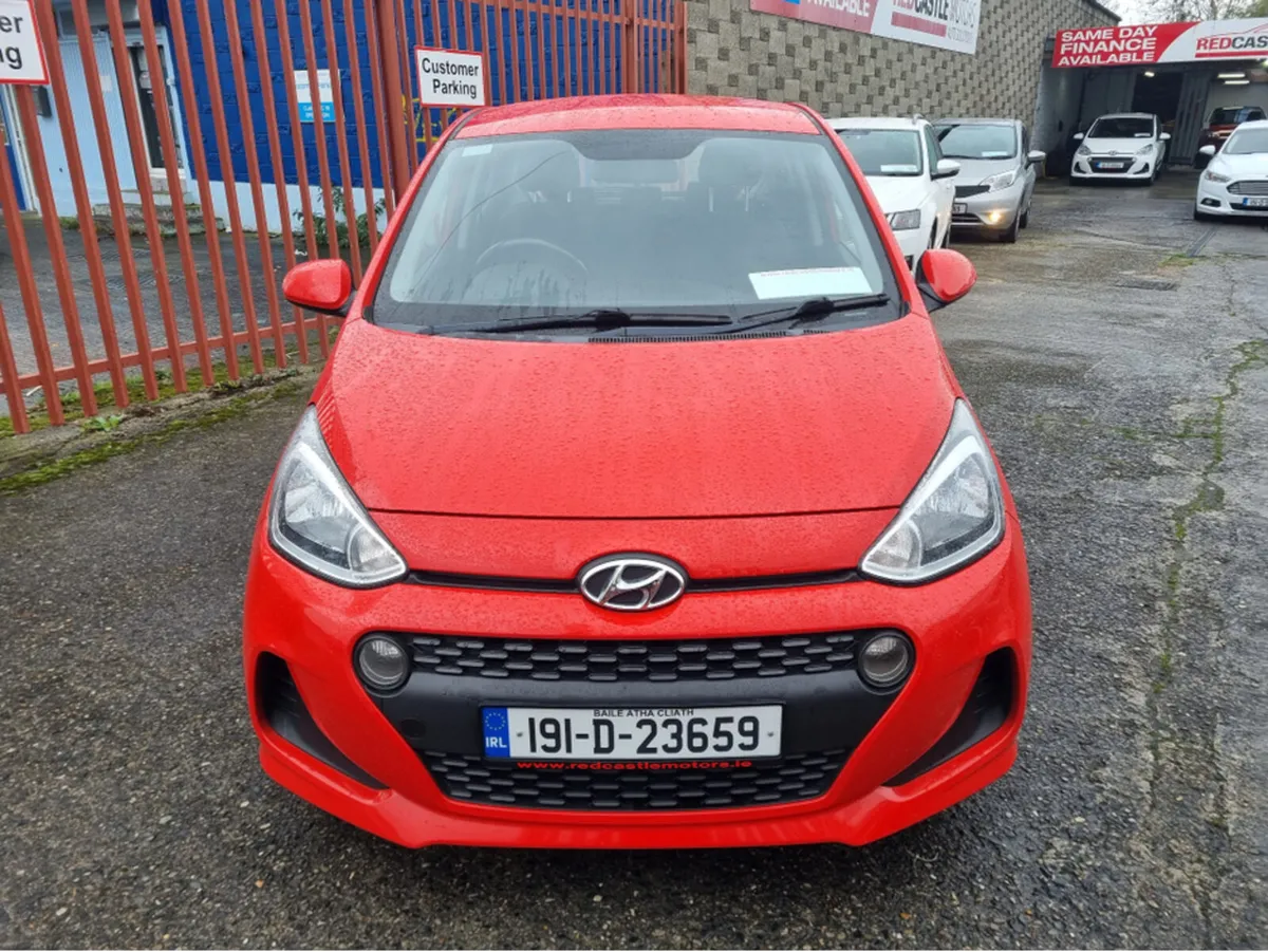 Hyundai i10 SE 67PS 5DR 1.0 (NCT 01/27) - Image 2