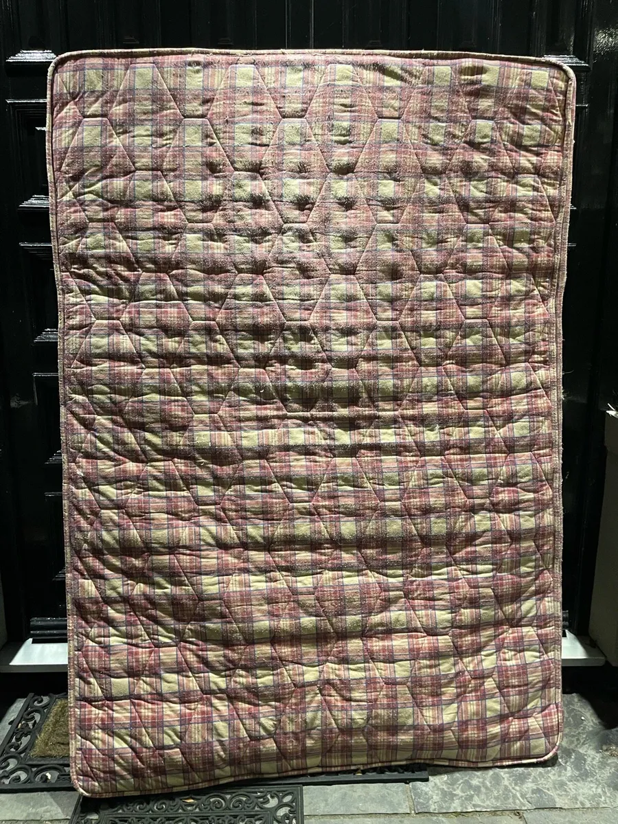 Spotlessly Clean Basic 4 Ft 6” Double Mattress - Image 2