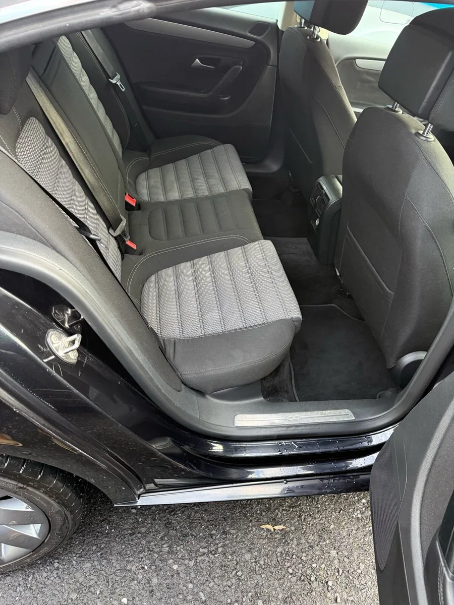 VW Passat CC Blue motion - Image 4