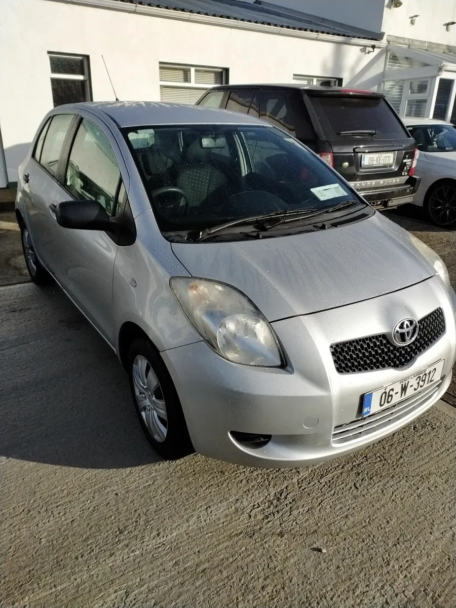 Toyota Yaris 2006 - Image 1