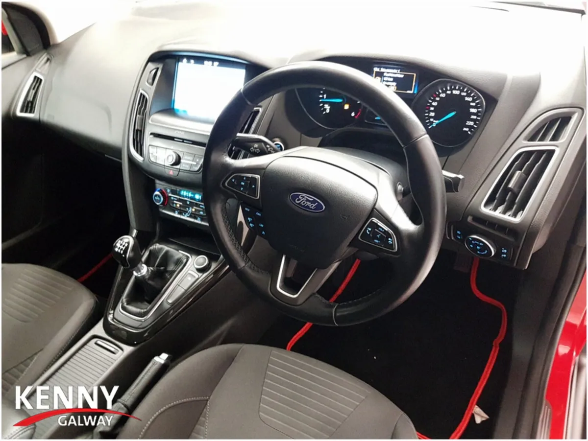 Ford Focus TITANIUM 1.5 TD 95PS 6SPEED 4DR - Image 2