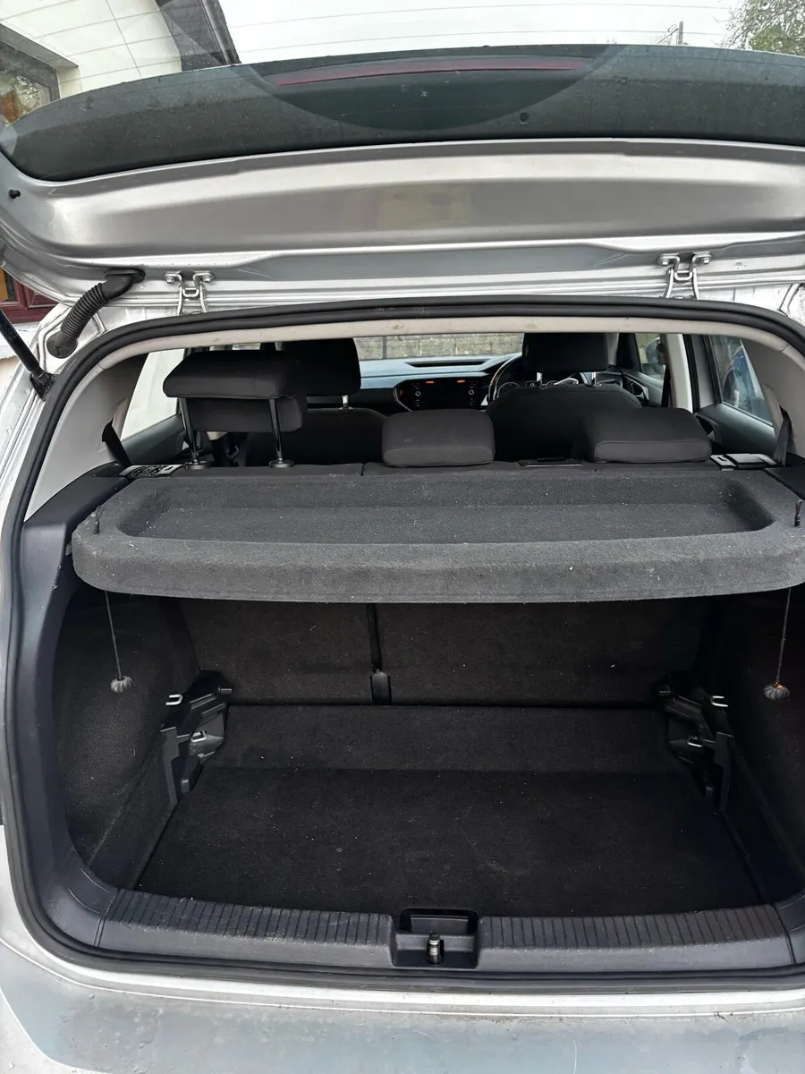 VW T-Cross - Image 2