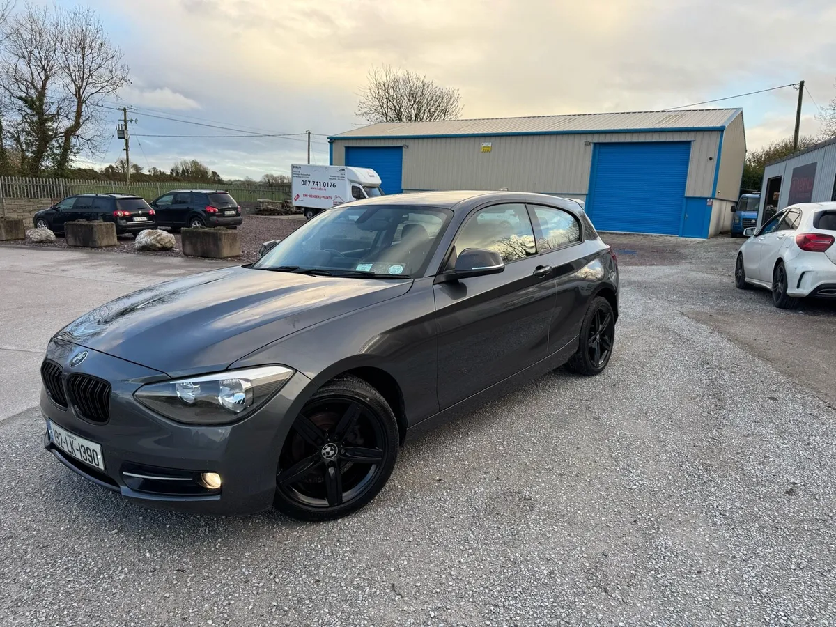 13 Bmw 116i Sport - Image 3