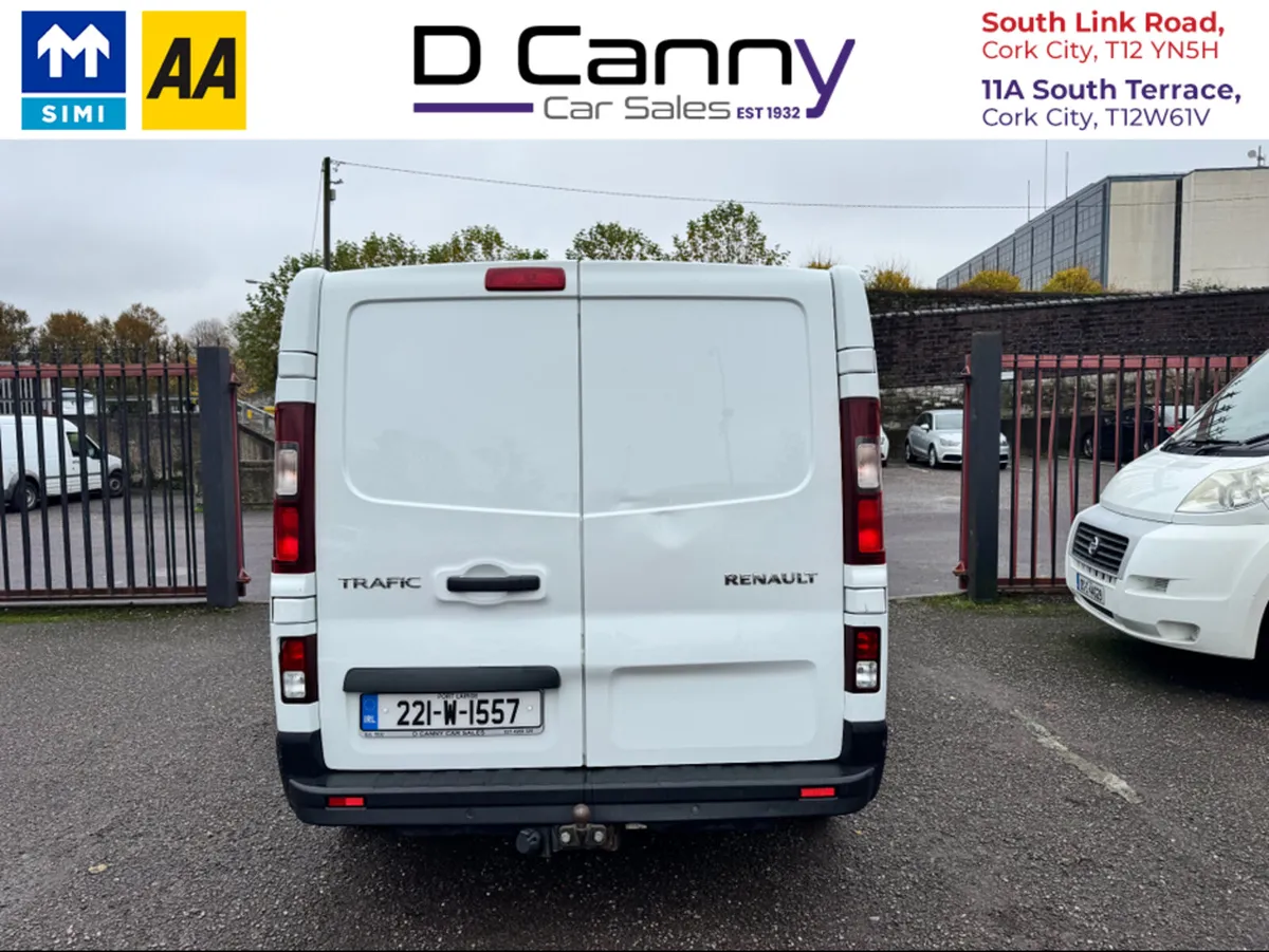 Renault Trafic LL30 BLUE DCI 130 SPORT PANEL - Image 3