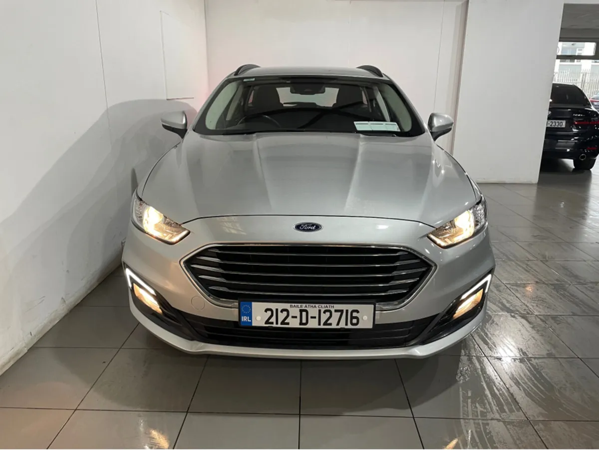 Ford Mondeo ZETEC ESTATE 2.0 DIESEL 150 BHP - Image 2