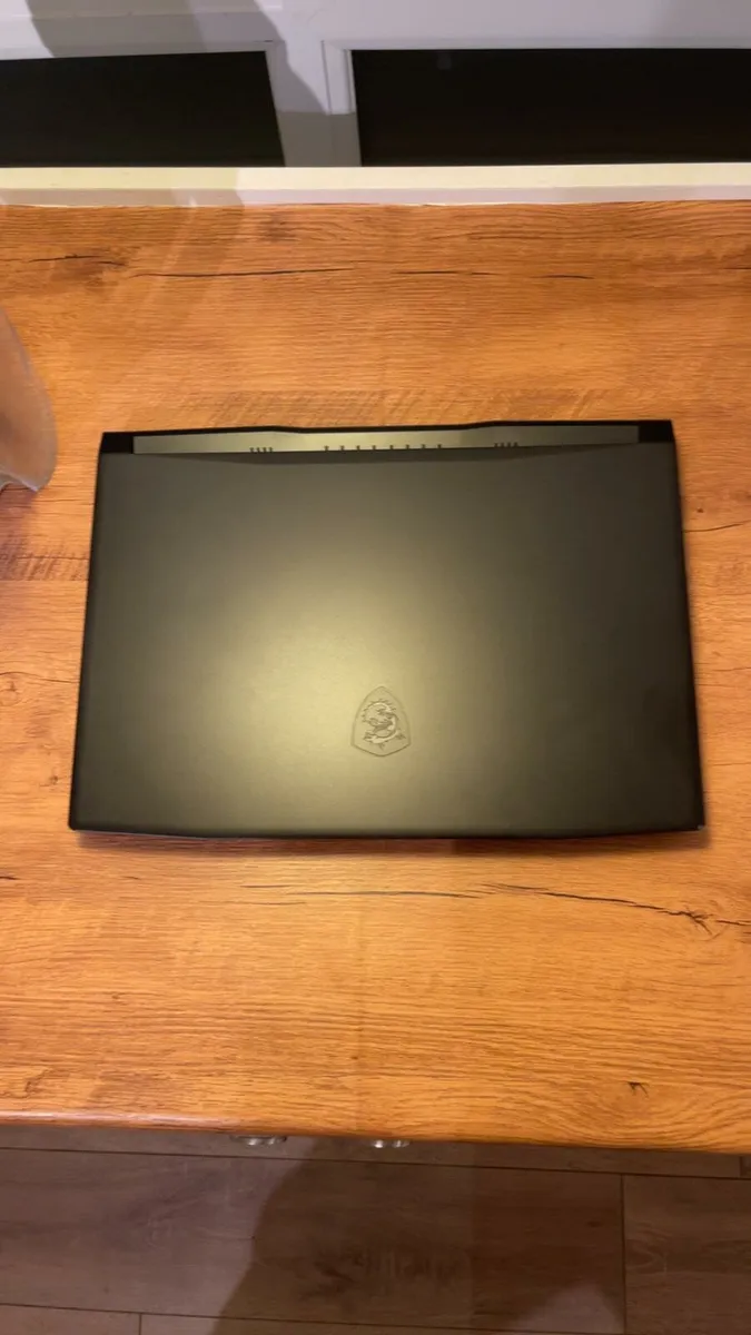 Gaming Laptop - MSI Katana - Image 2