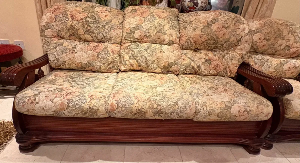 FREE suite of furniture - Image 1