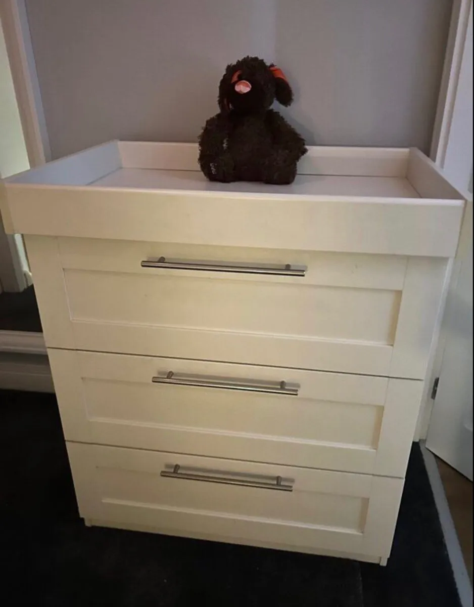 Mamas & Papas Baby Changing unit / chest of drawer - Image 1