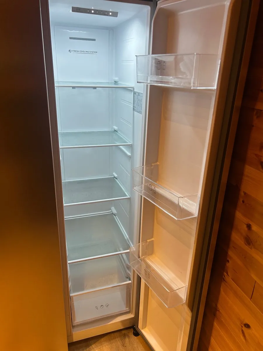 American Fridge Feeezer - Image 3