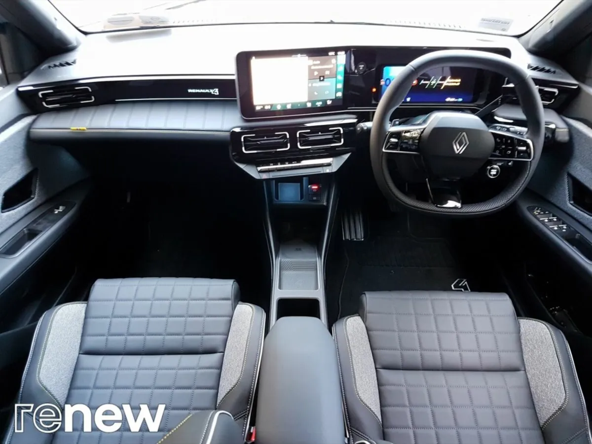 Renault 4 ICONIC 52KWH 150BHP - Image 2