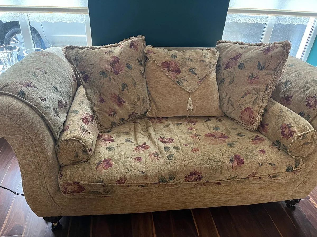 2 and 3 seater couches - Image 2