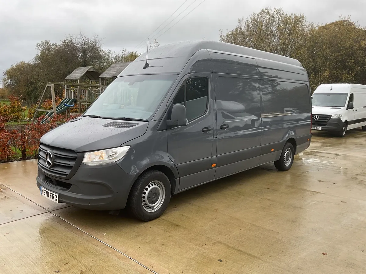 2020 Sprinter LWB extra high roof - Image 2