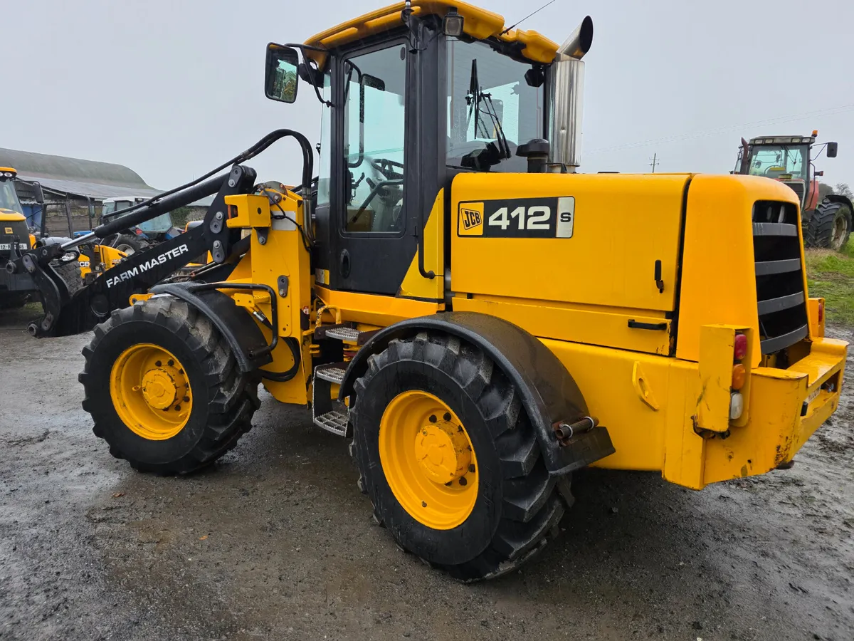 2.   jcb 412 - Image 2