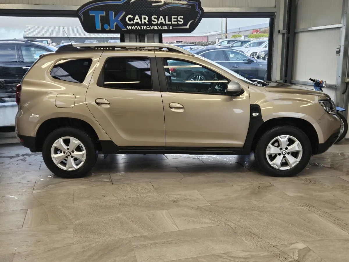 19 DACIA DUSTER COMFORT 1.5 DIESEL - Image 2