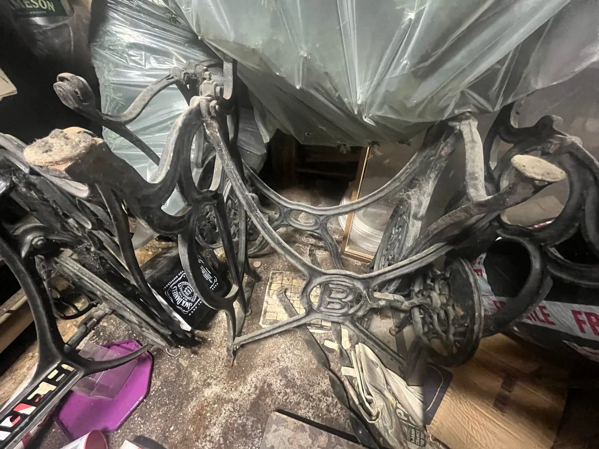 singer sowing machine bases - Image 2