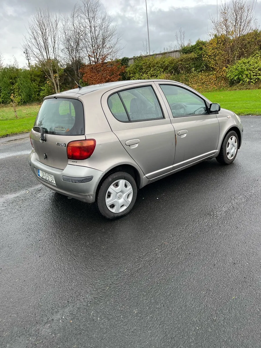 Toyota Yaris 1.0 Litre 2004 - Image 2