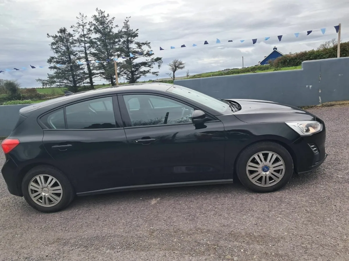 Ford Focus 2019 - Image 4