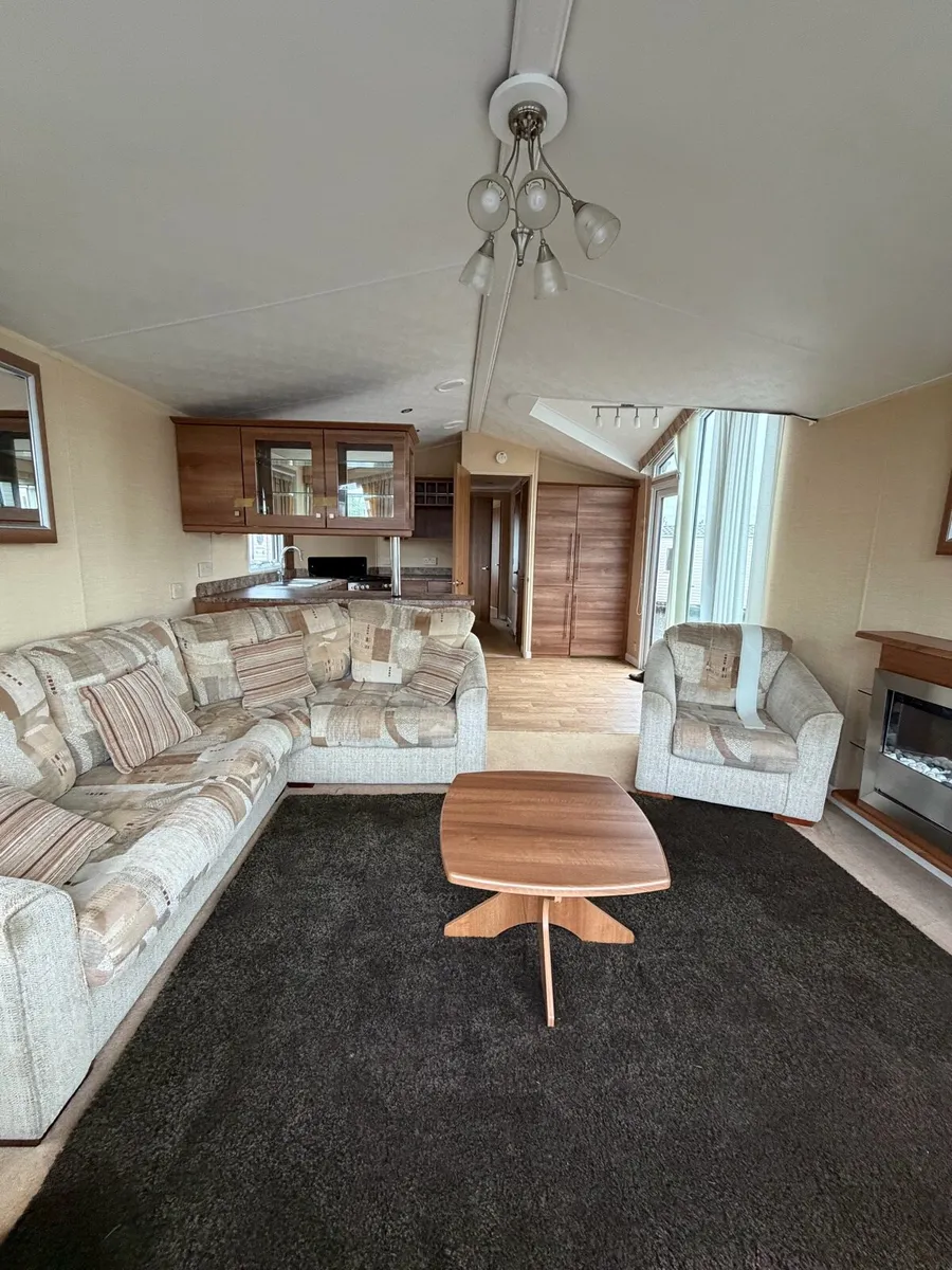 Willerby Aspen 38x 12 x 2 Bed (Immaculate) - Image 3