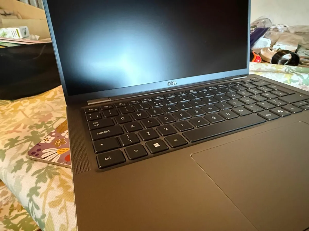 Dell Latitude 7450 BTX 2 in 1 laptop have 8 - Image 3
