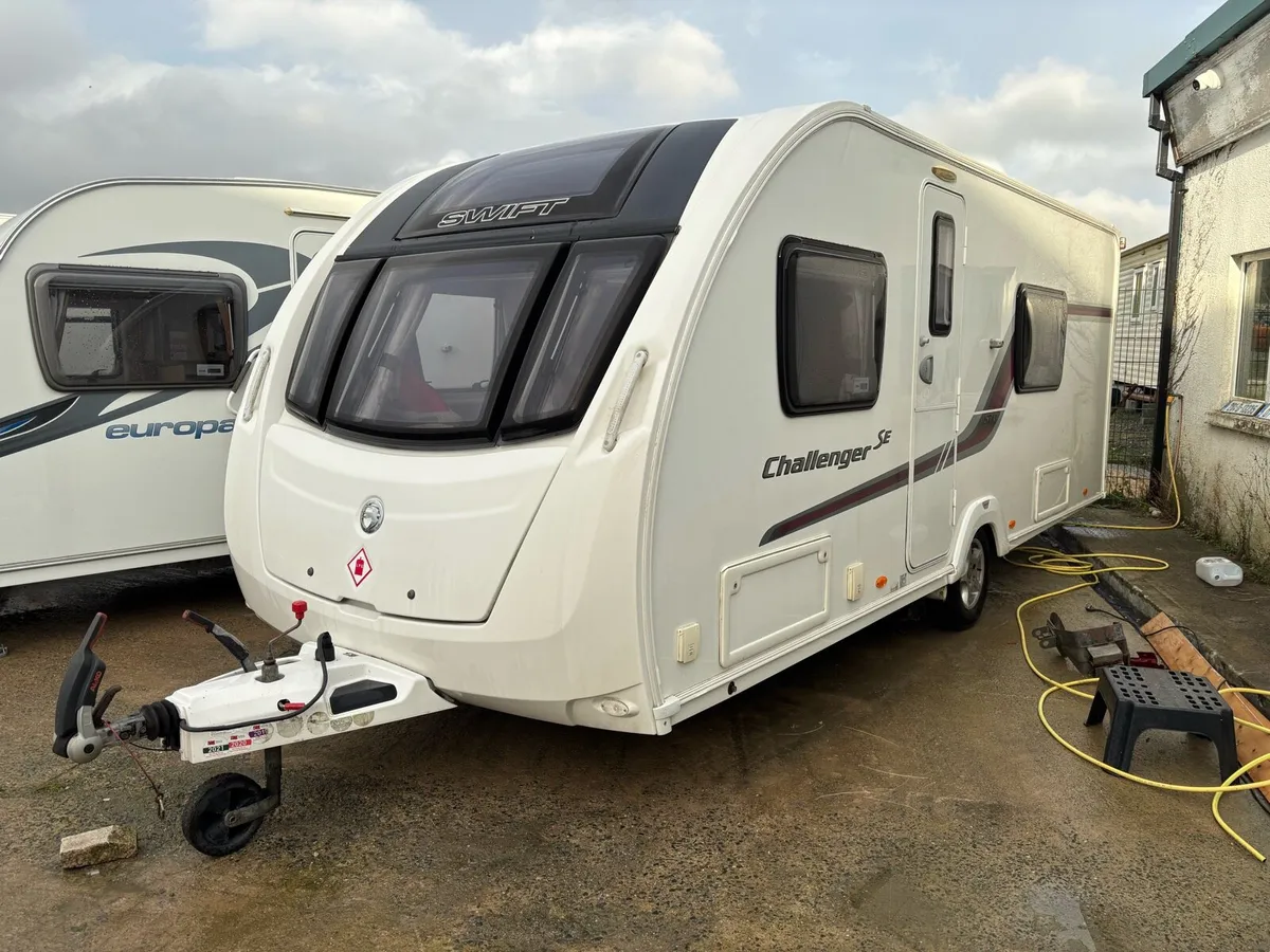 Swift challenger fixed bed caravan - Image 1
