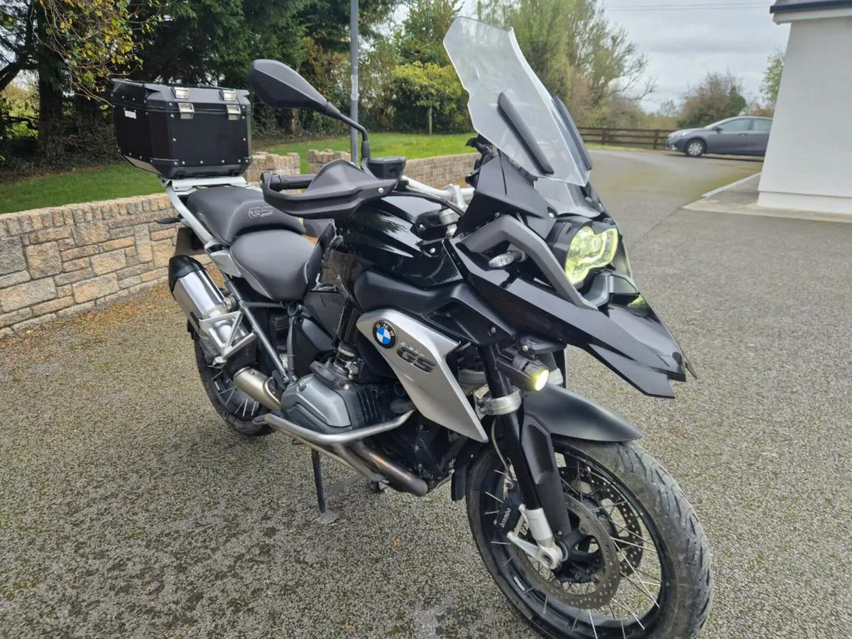 Bmw R1200GS Factory Lowered Chasis - Image 1
