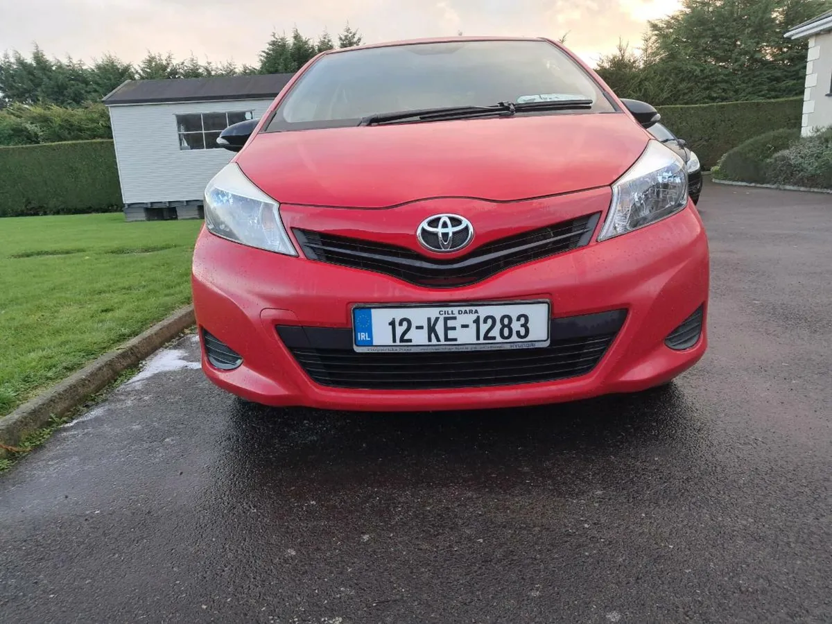 2012 toyota yaris 1.4 diesel - Image 4