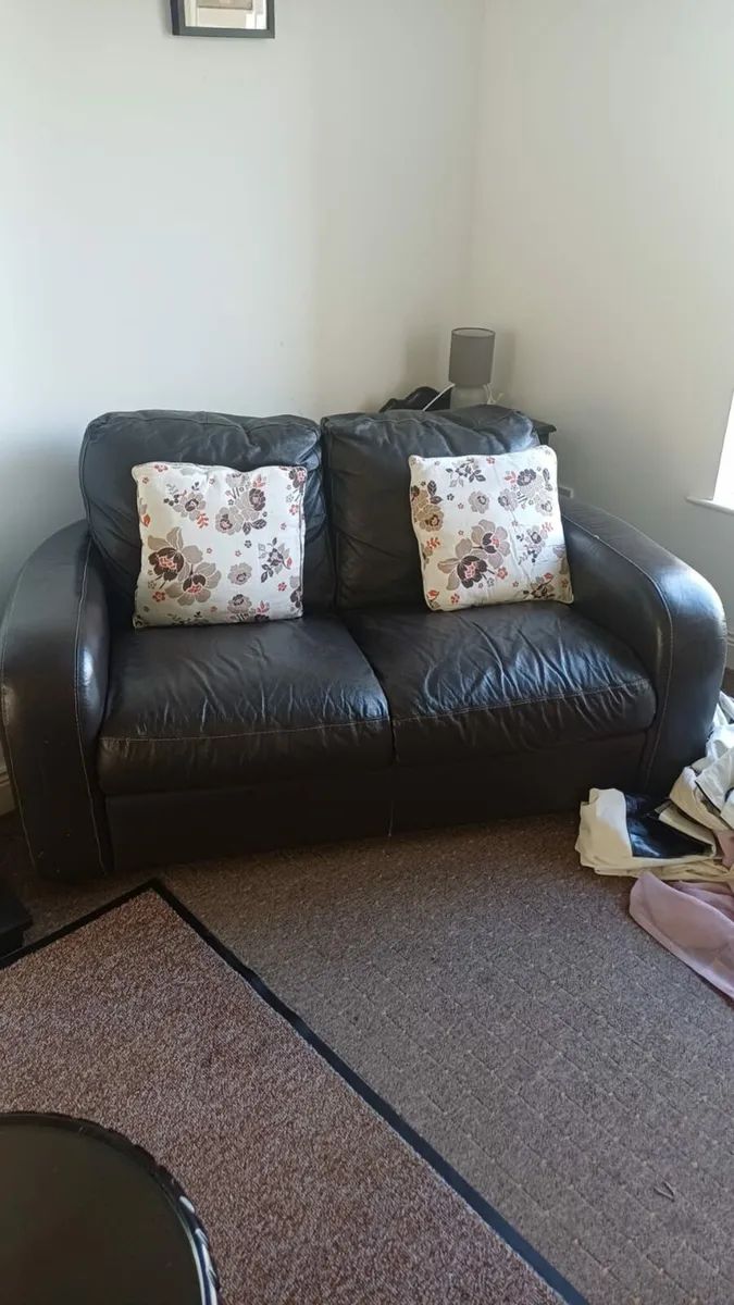 3 seater & 2 seater couches - Image 1