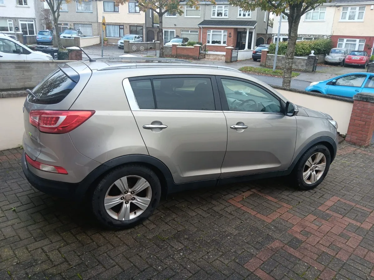 Kia Sportage 2011 - Image 3