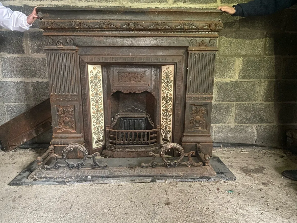 Cast iron fireplace - Image 2