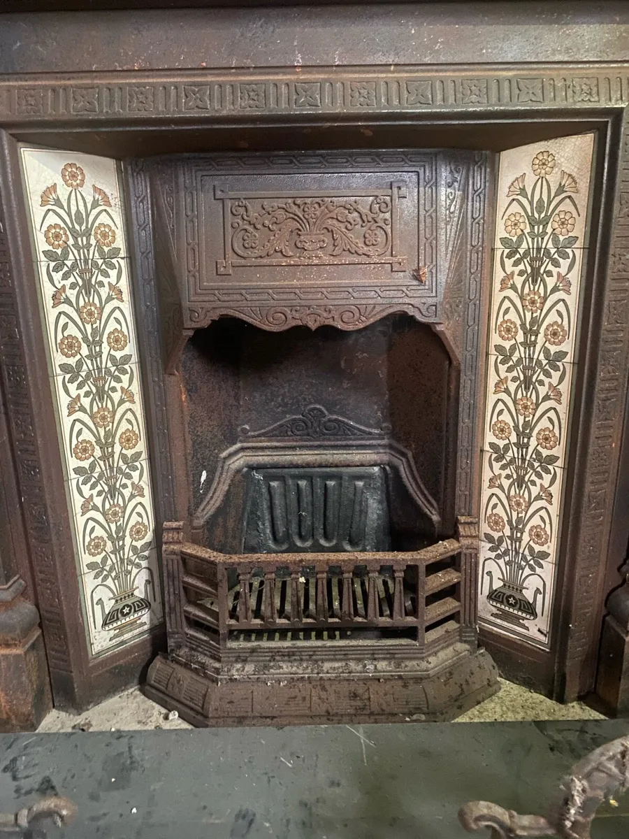 Cast iron fireplace - Image 3