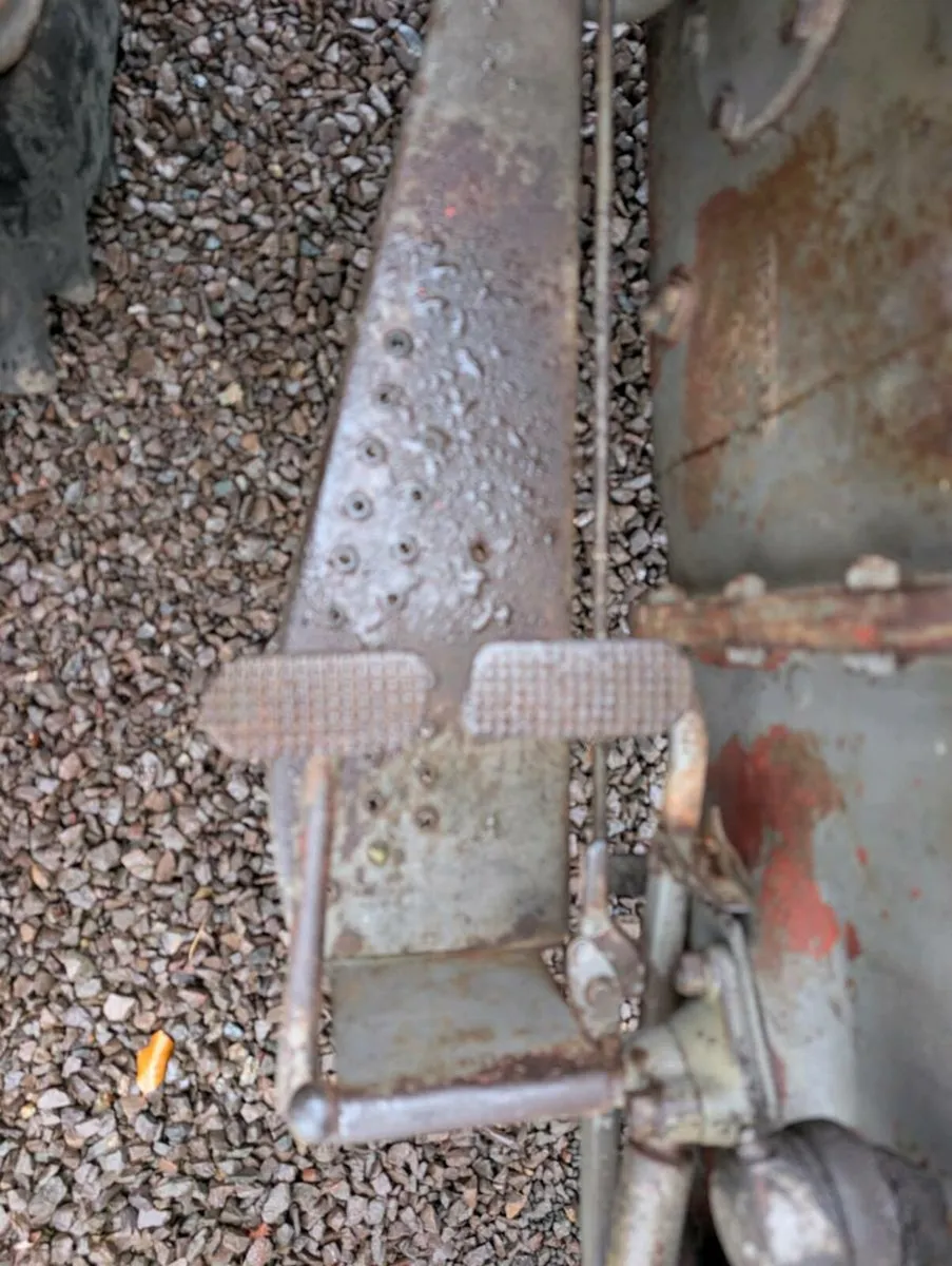 Massey Ferguson 35 - Image 4