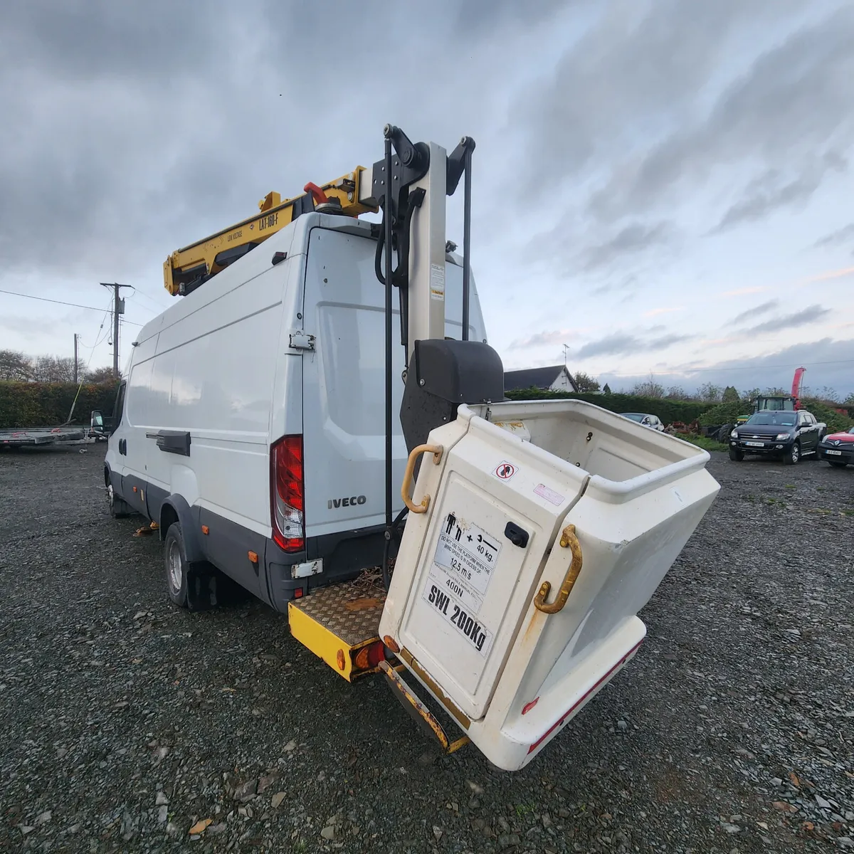 2018 Iveco Daily 14meter hoist van - Image 4