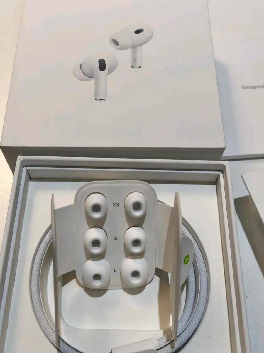 Airpods Pro 2 USB C Brand New - Image 3