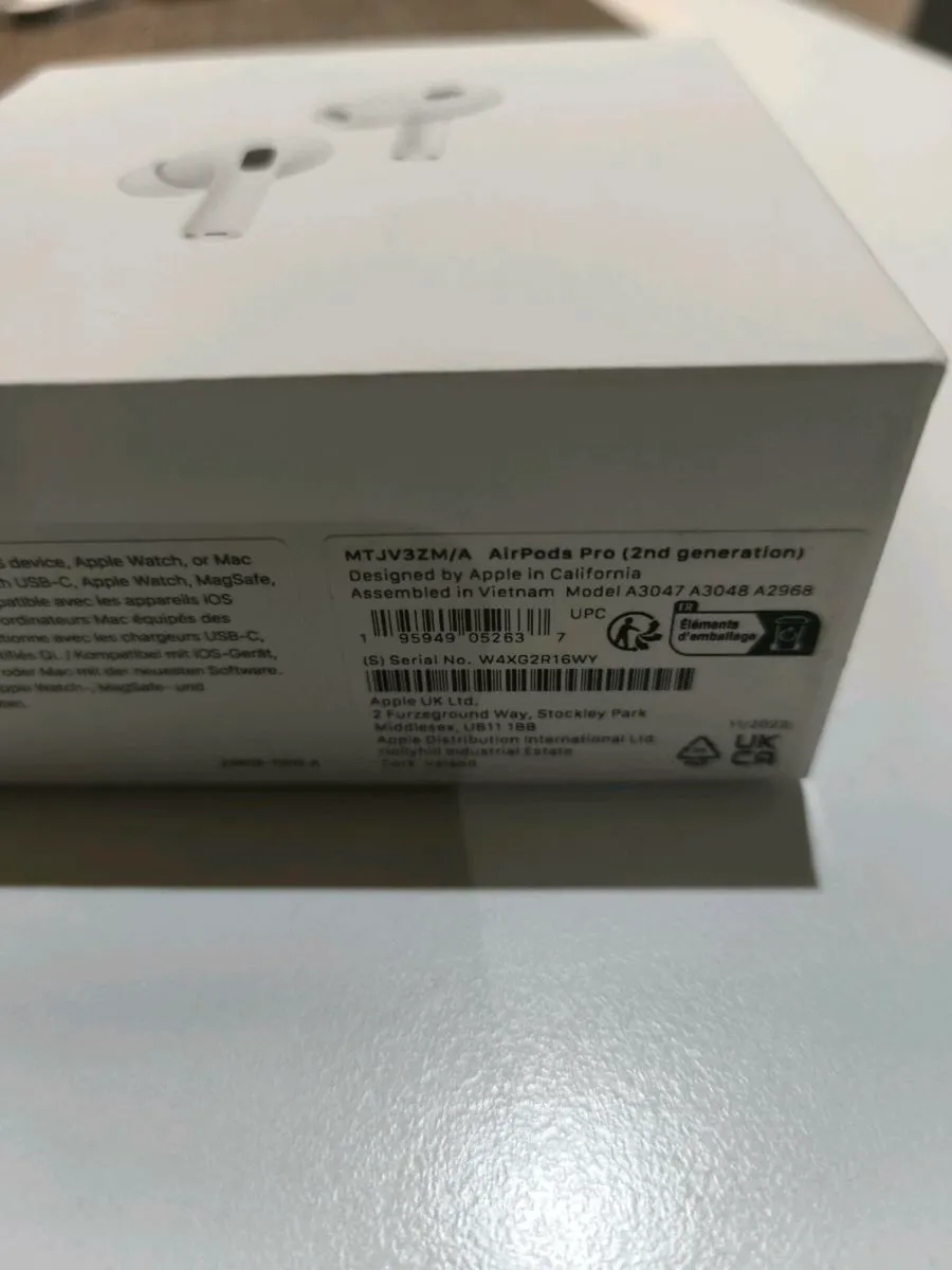 Airpods Pro 2 USB C Brand New - Image 4
