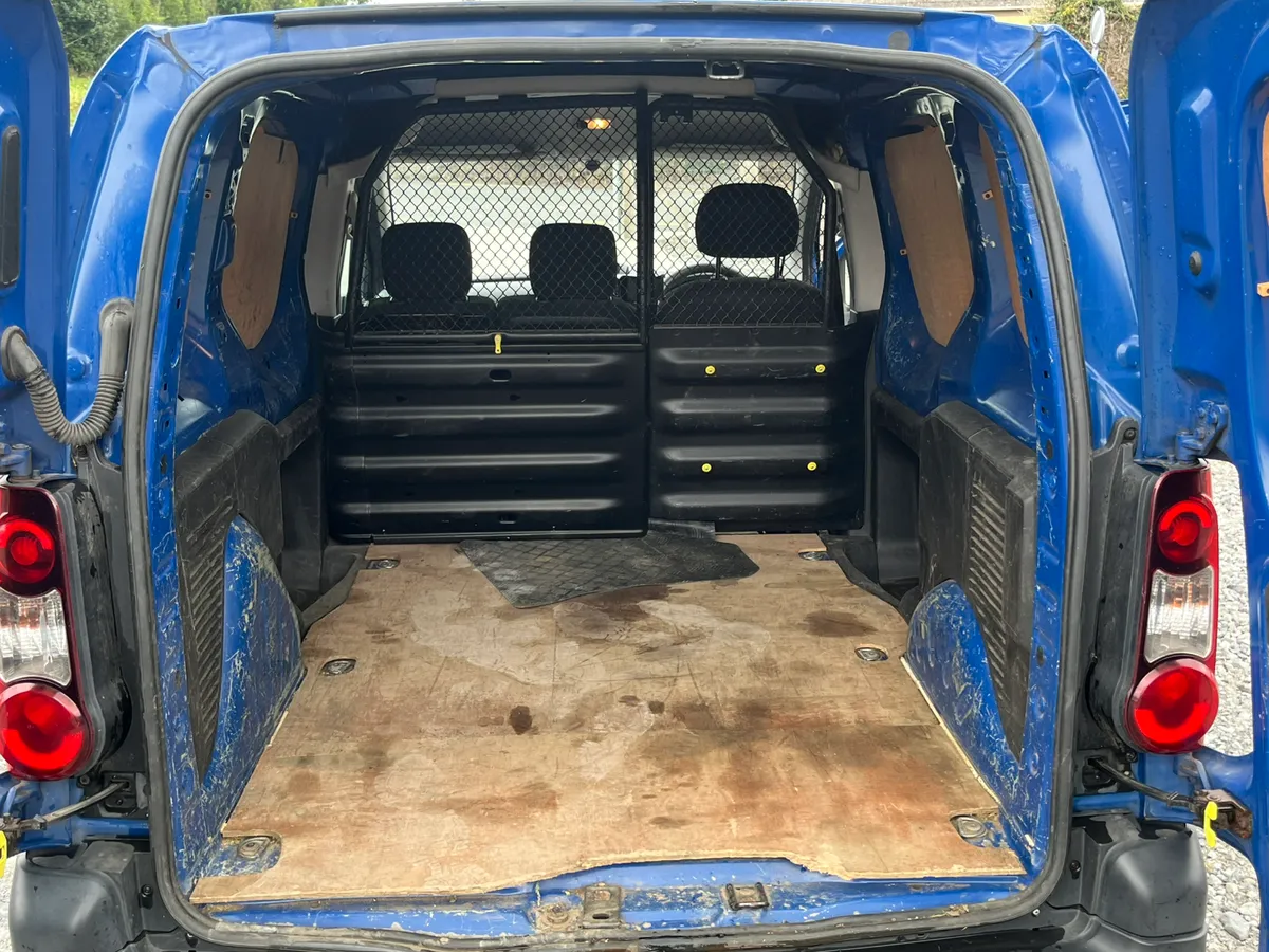 2017 peugeot partner 3 seater - Image 3