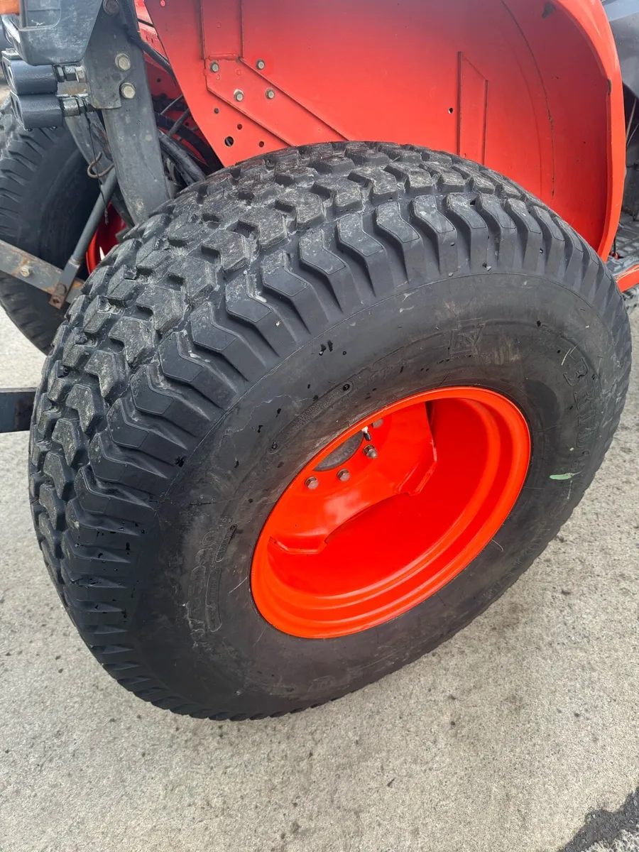 Kubota Compact Tractor - Image 4