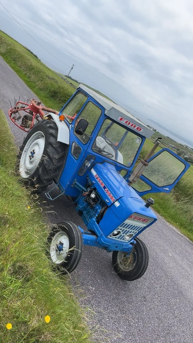 Ford 4000 - Image 1