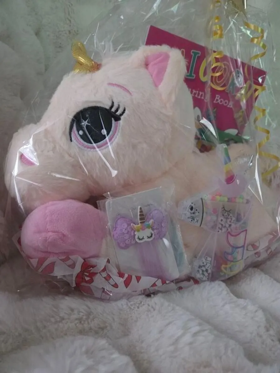 Unicorn Gift Hamper - Image 2