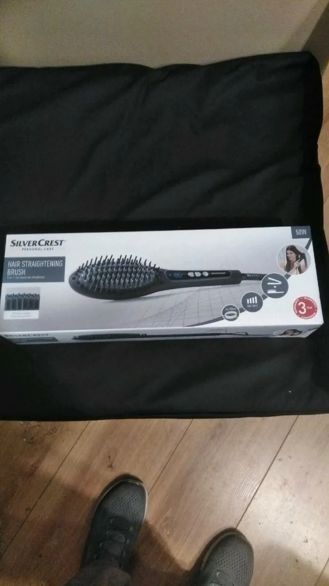 Hair straightening Brush