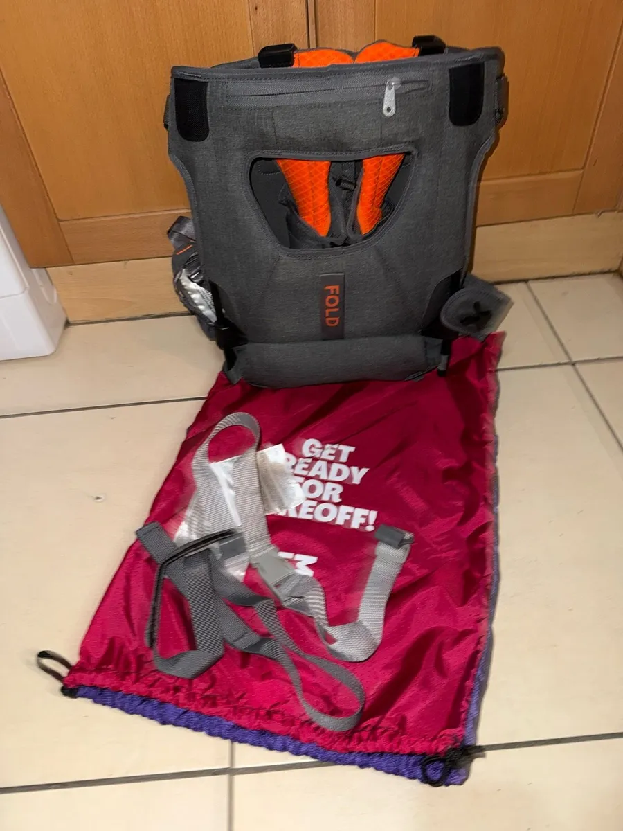 Baby shoulder carrier - Image 2